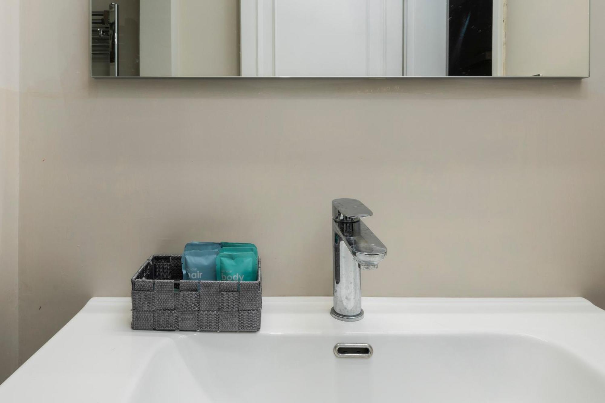 San Pietro Zen House-zeno55 Rom